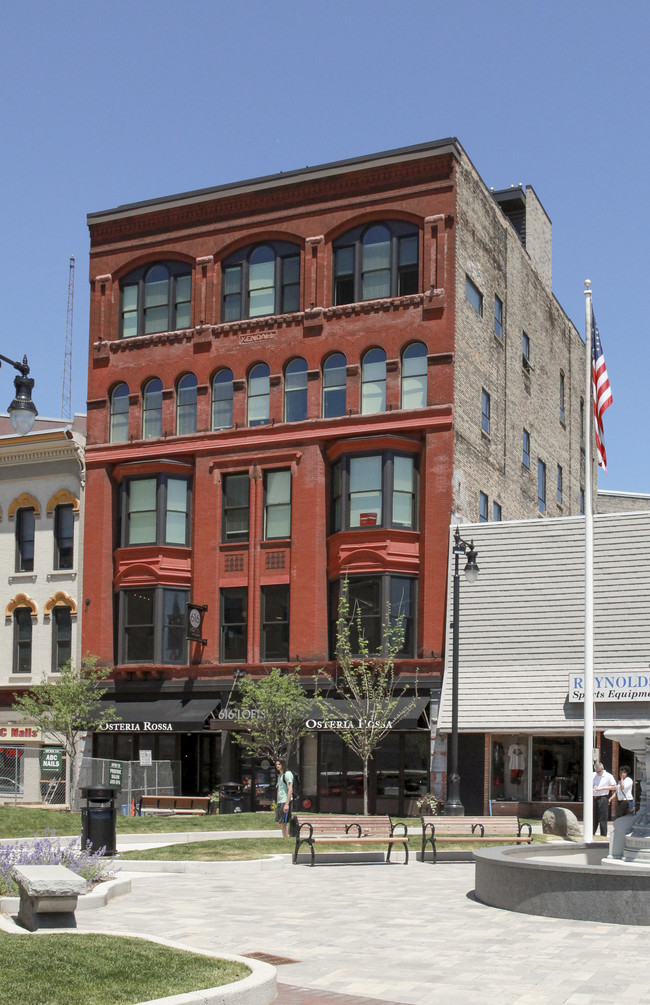 Foto del edificio - Lofts at the Kendall