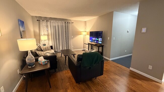 Photo - 4660 Reka Dr Apartment