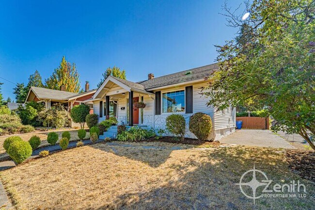 Photo - 3109 Grant St House