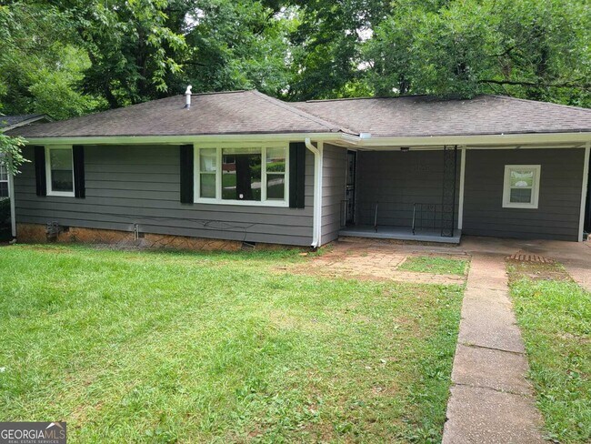 Building Photo - 1940 Meadow Ln