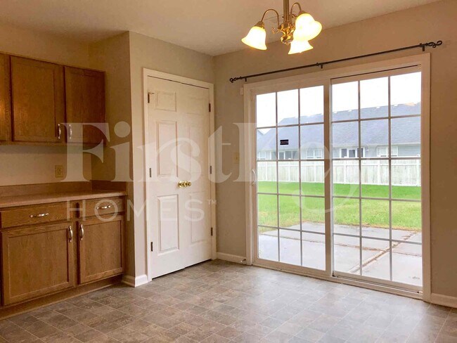 Building Photo - 11521 Stoeppelwerth Dr