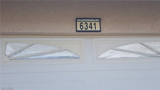 Building Photo - 6341 Waterford St