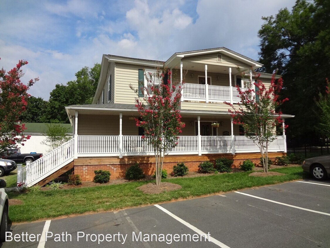 Primary Photo - 2 br, 2 bath Apartment - 41 N Main 49 N Main