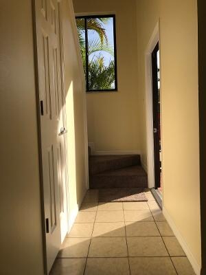 Foto del edificio - 304 Sherwood Pl