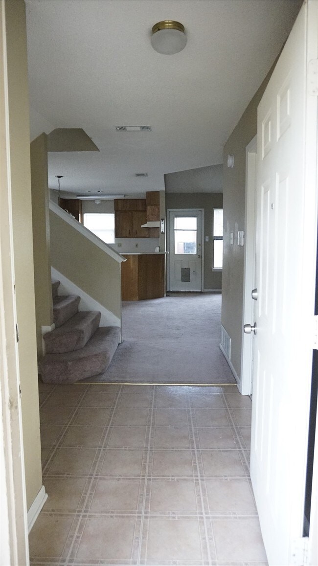 Building Photo - Welcome to 1310 Opal Unit A