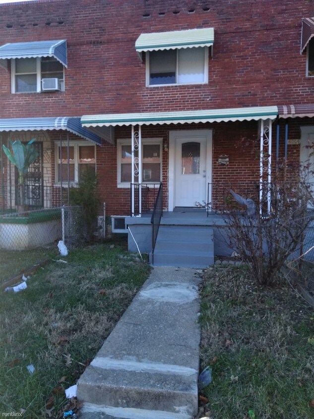 2 br, 1 bath House 4006 Woodmere Ave House for Rent in Baltimore