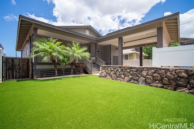 Building Photo - 87-102-102 Kulaaupuni St