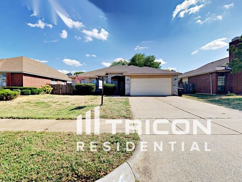 Foto principal - 2545 Clovermeadow Dr