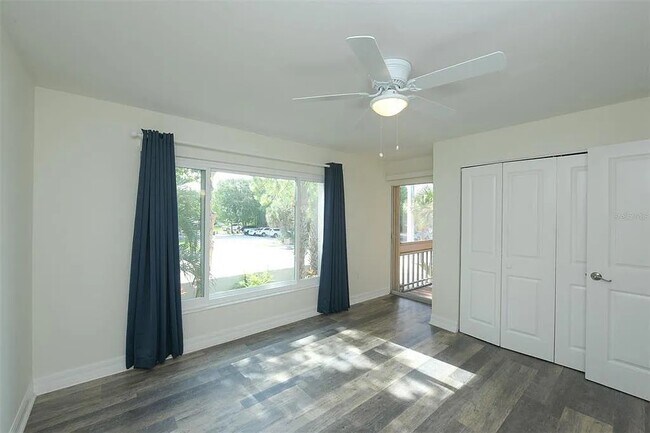 Building Photo - 3350 S Osprey Ave