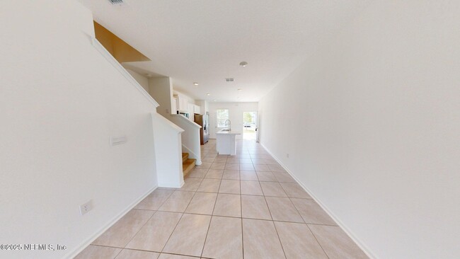 Building Photo - 8367 Zenith Cir
