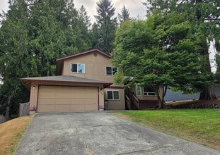 Building Photo - 8216 Winchester Ct NW