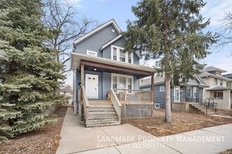 Building Photo - 806 S Taylor Ave