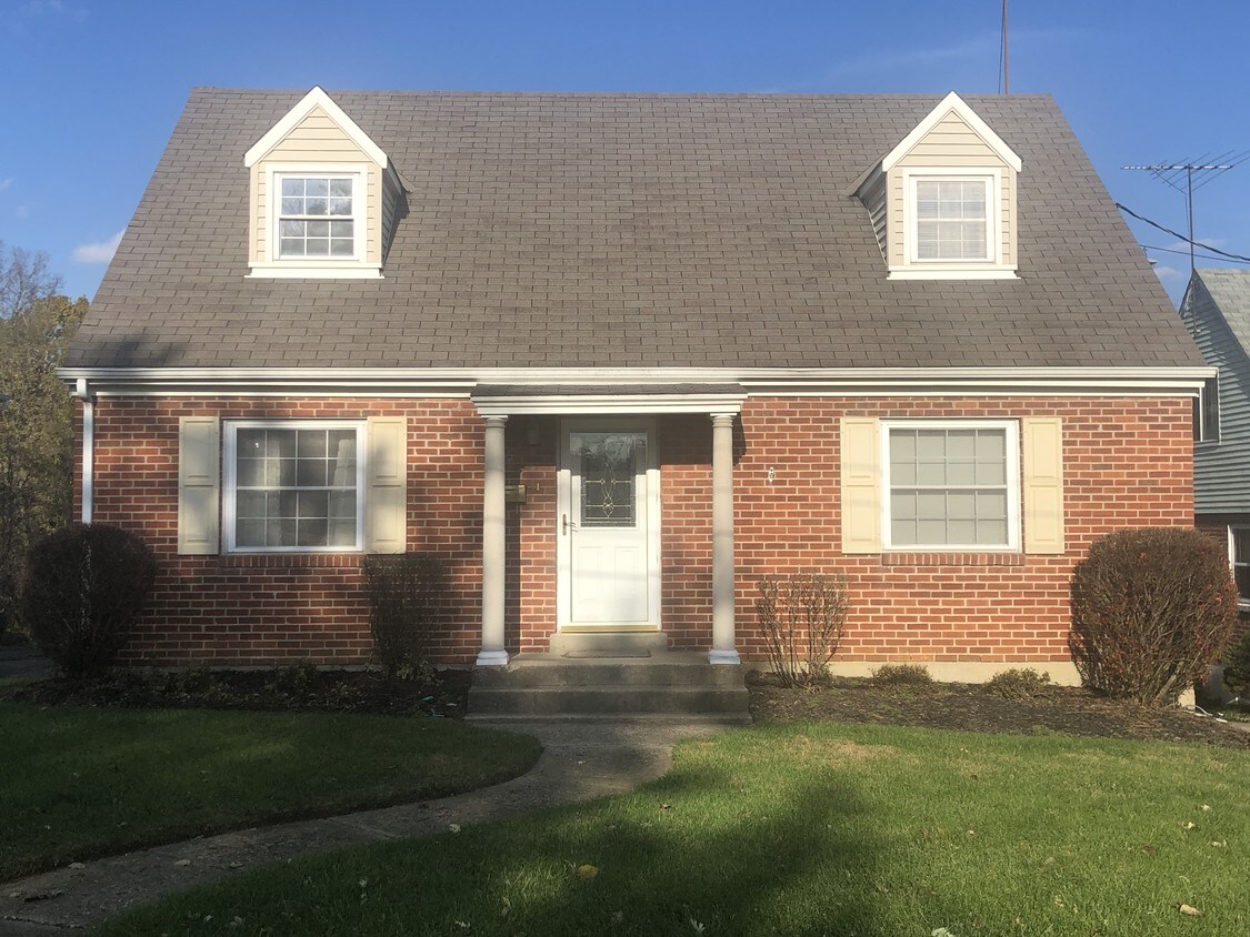 17 Skyview Terrace, Highland Heights, KY 41076 House for Rent in