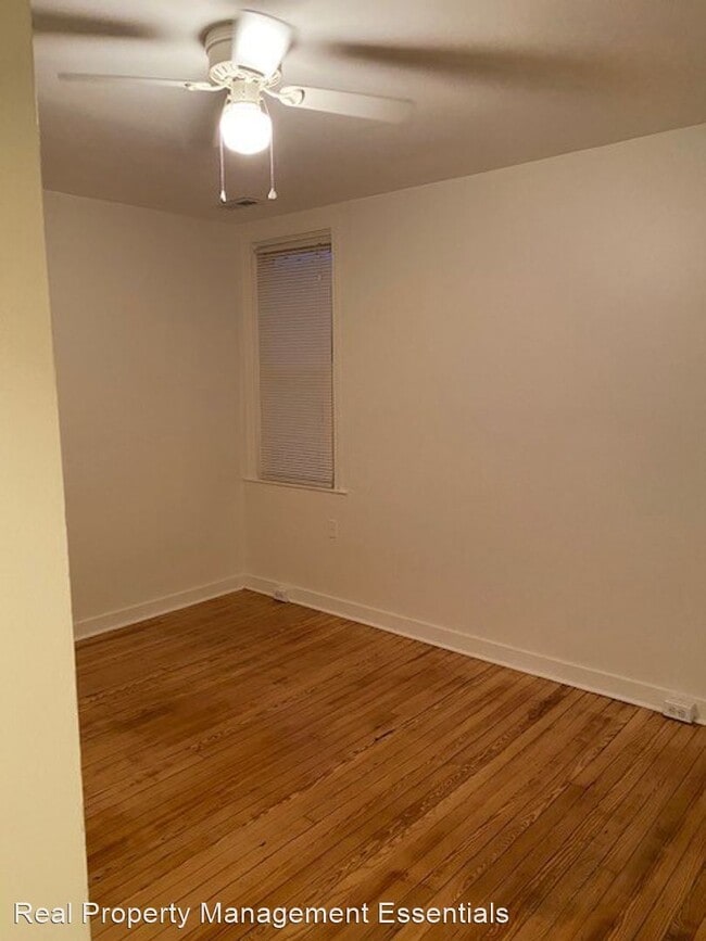 Building Photo - 2 br, 1.5 bath House - 4414 Kavon Ave