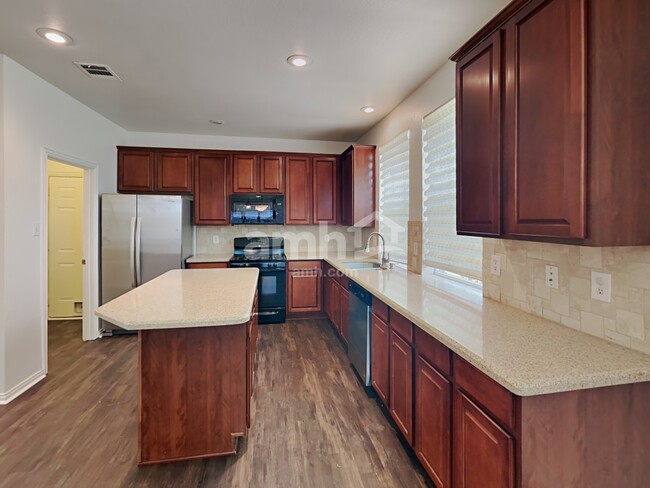 Building Photo - 5436 Pecan Creek Cir
