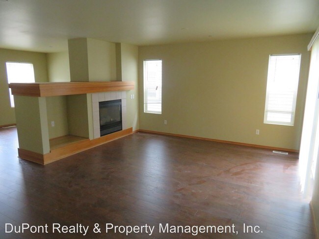Building Photo - 3 br, 2.5 bath House - 2037 McDonald Avenue