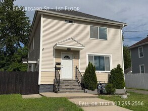 Building Photo - 37 Beauregard St