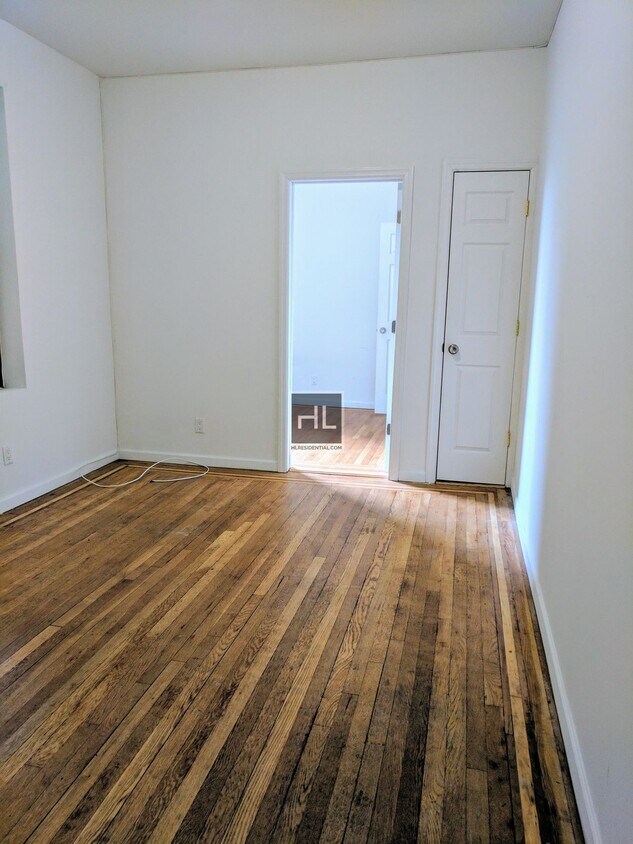 Foto del edificio - 38 STREET