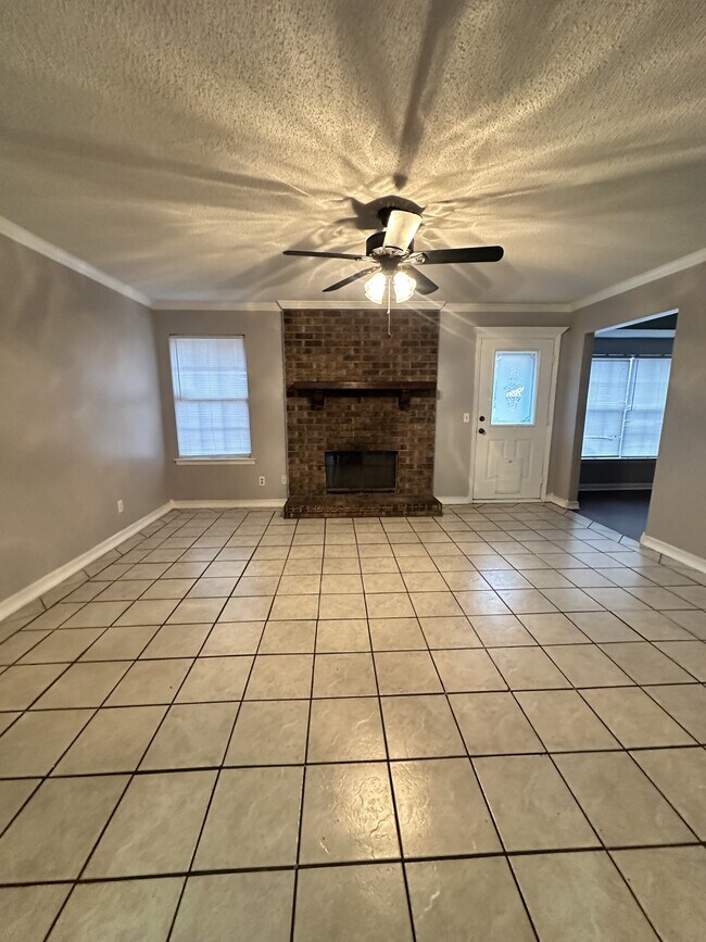 Foto del edificio - 1 Brandle Cove