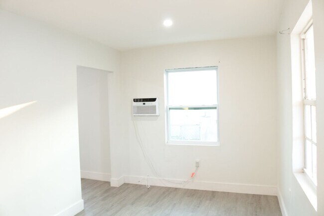 Foto del edificio - 1768 NW 112th Terrace