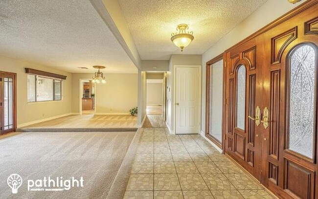 Building Photo - 2848 W Avenue J4, Lancaster, CA, 93536