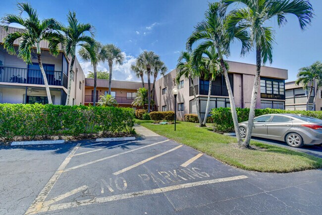 Foto del edificio - 15054 Ashland Way