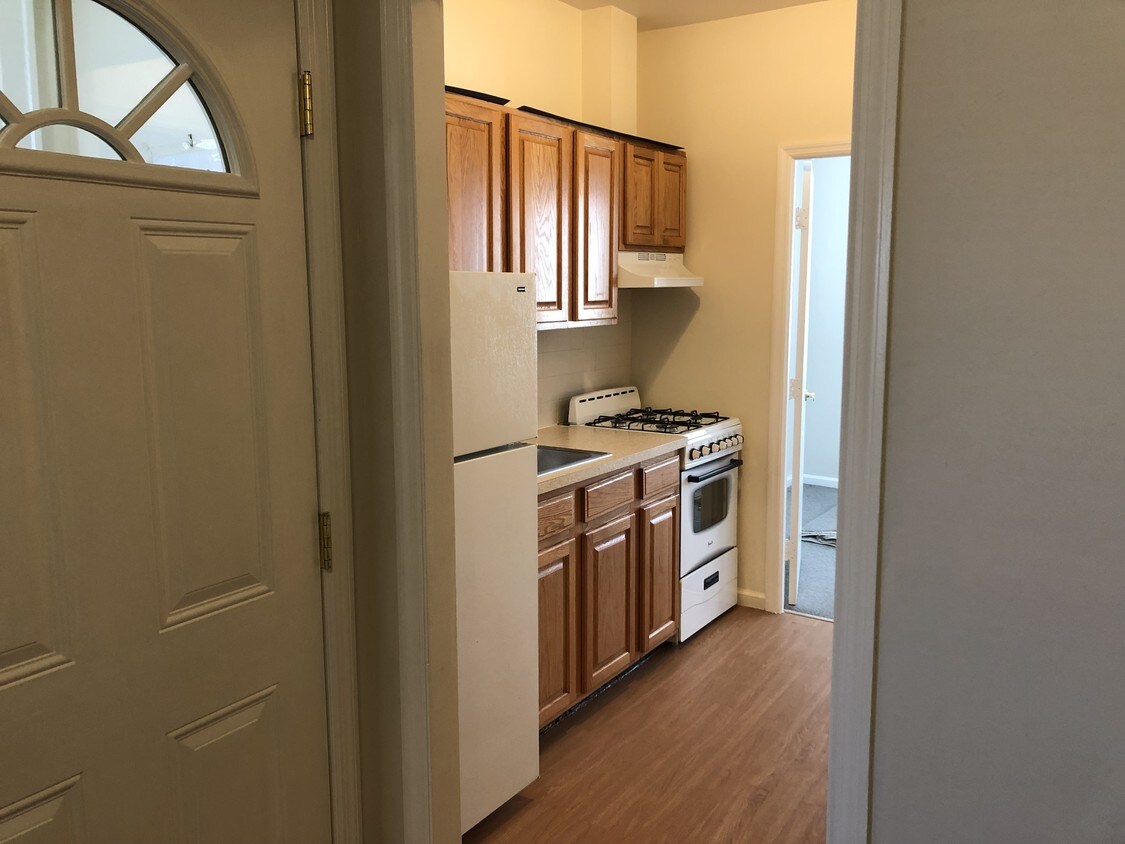 5 Station Plaza Unit 5, Bethpage, NY 11714 Apartments in Bethpage, NY