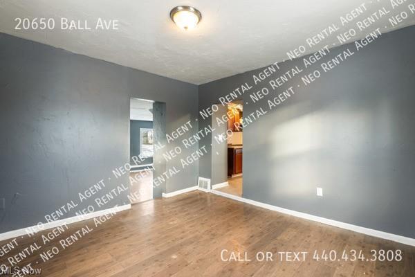 Foto del edificio - 20650 Ball Ave