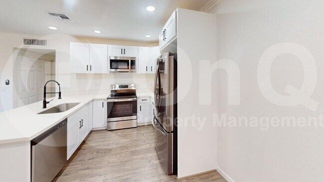 Building Photo - 520 N Stapley Dr