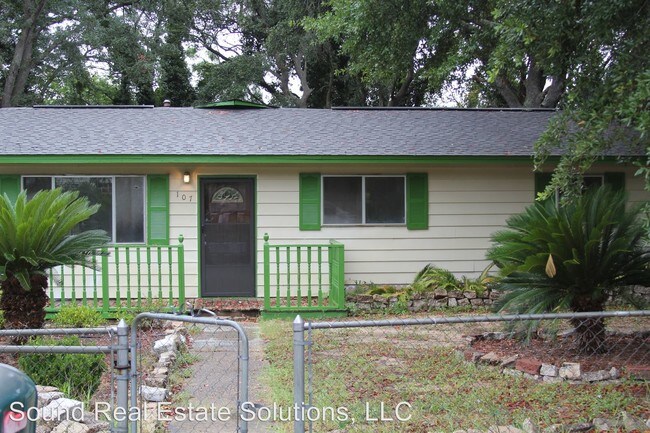 Foto del edificio - 3 br, 2 bath House - 107 Wayne Ave NW