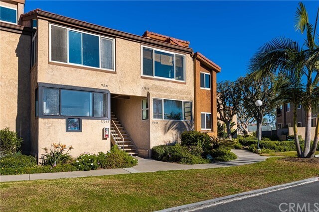 Building Photo - 17050 Bluewater Ln