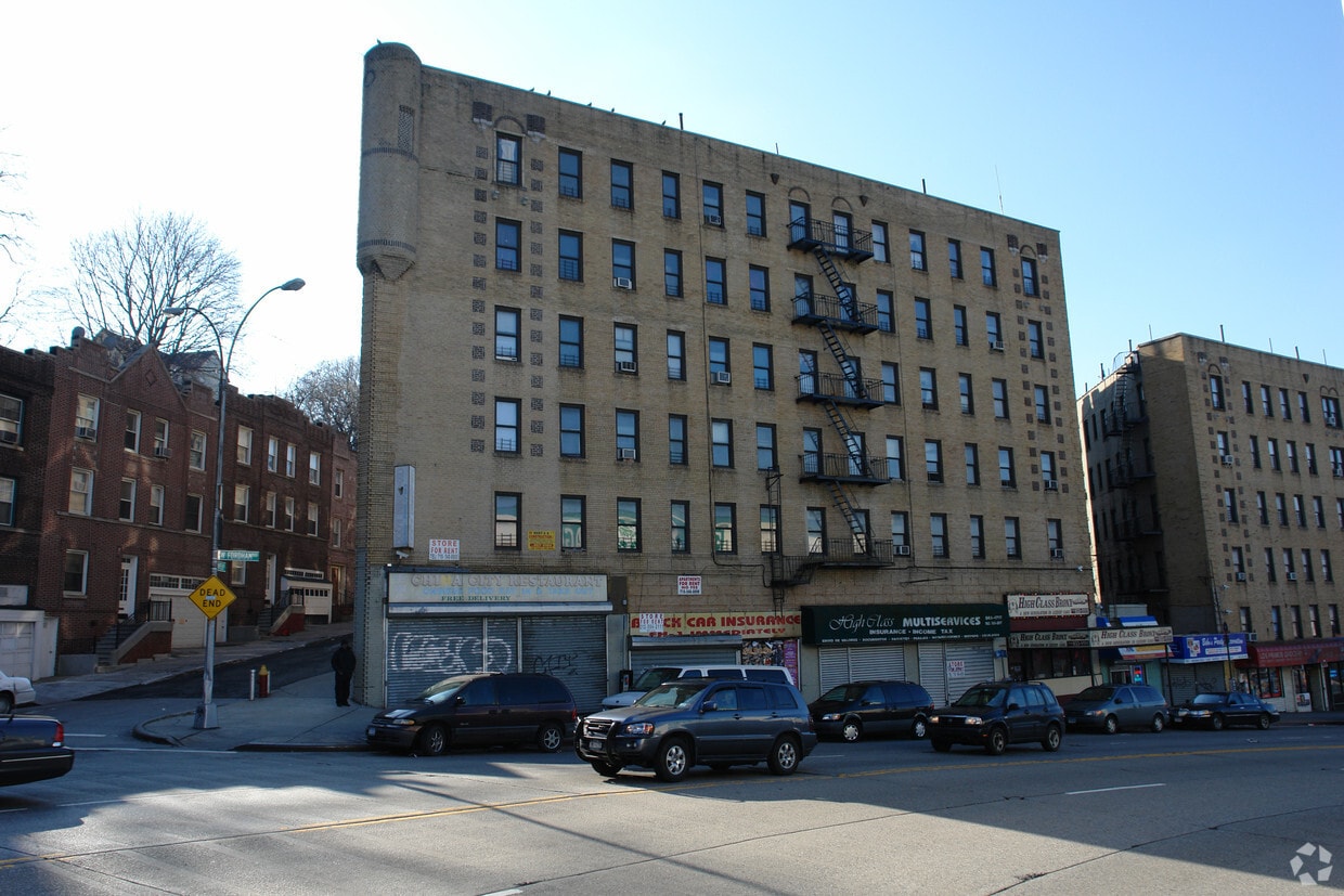 Building Photo - 2269 Hampden Pl