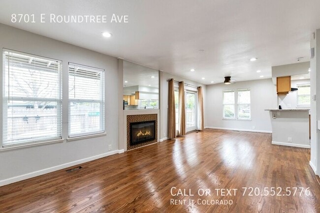 Building Photo - 8701 E Roundtree Ave