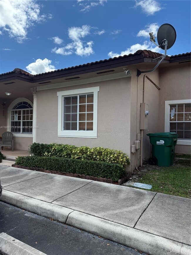 Building Photo - 17044 SW 137th Ct
