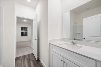 Building Photo - 25306 Stoneham Crk Dr