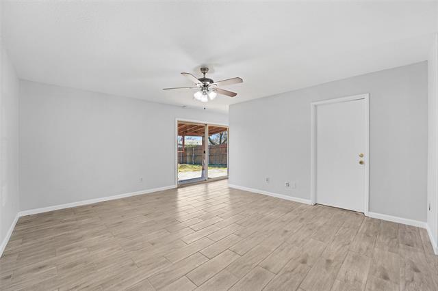 Foto del edificio - 1026 Elmwood Dr