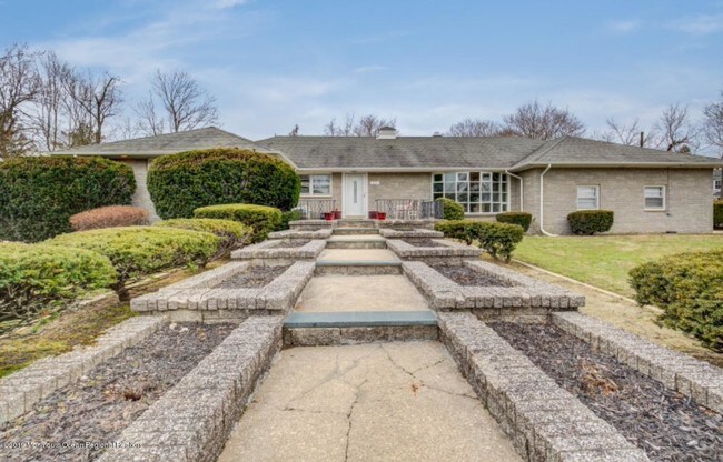 Foto del edificio - 31 Hollywood Ave