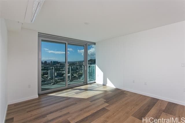 Building Photo - 1515 Liona St