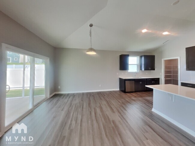 Foto del edificio - 3372 Belterra Pt Dr