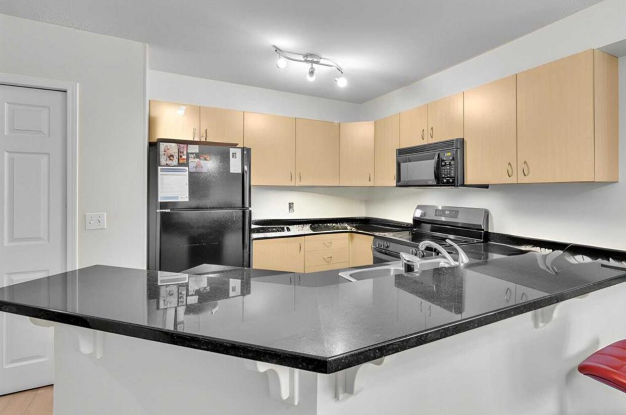 Primary Photo - Urban Living at Its Best – Downtown Calgar...