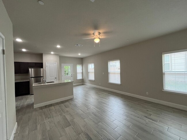 Building Photo - 7417 Savannah Brooks, Live Oak, TX. 78233
