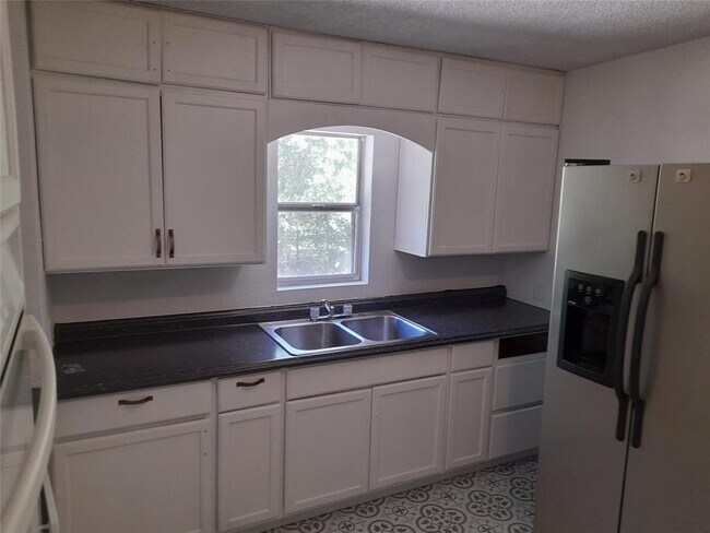 Foto del edificio - 400 SE 20th St