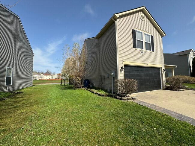 Building Photo - 5508 Floating Leaf Dr