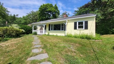 Building Photo - 32 S Main St