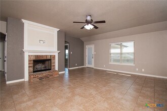 Building Photo - 9805 Kaitlyn Dr