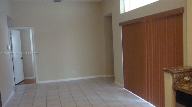 Building Photo - 4302 Foxtail Ln