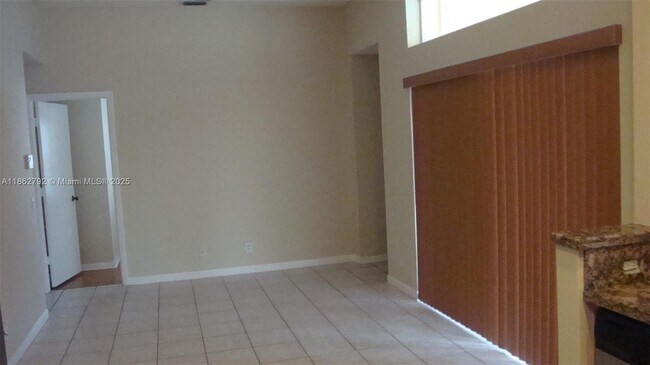 Foto del edificio - 4302 Foxtail Ln