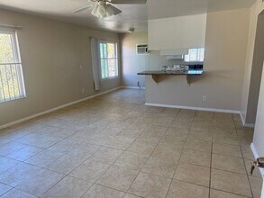 Building Photo - 7118 Westview Pl