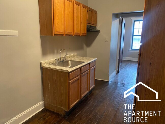 Foto del edificio - 2059 W Touhy Ave