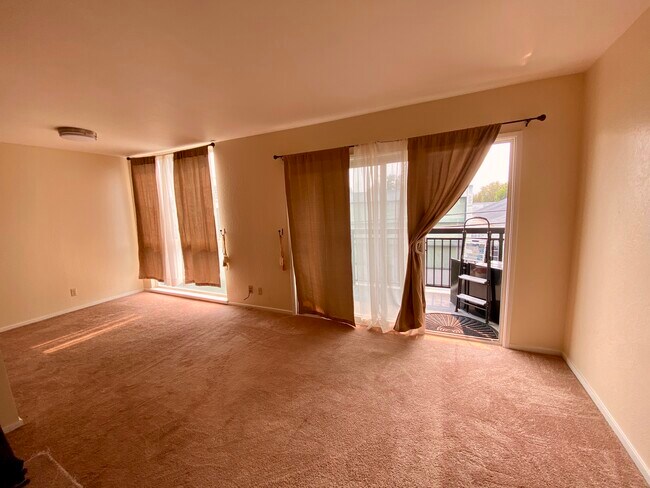 dining area - 183 Del Medio Ave